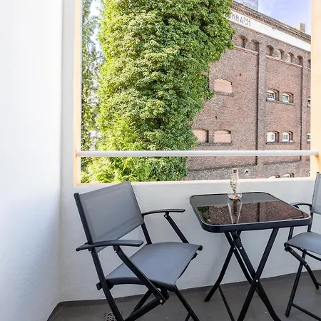 Super Zentral I Frisch Renoviert Apartment *