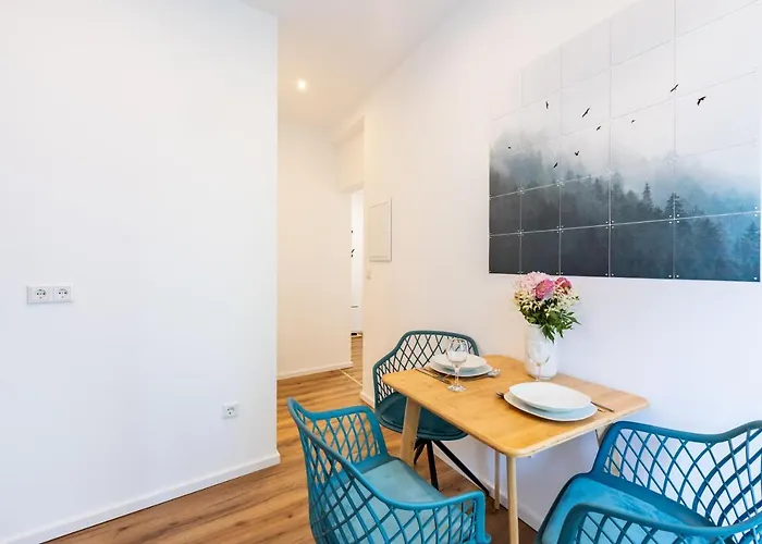 Super Zentral I Frisch Renoviert Apartamento *