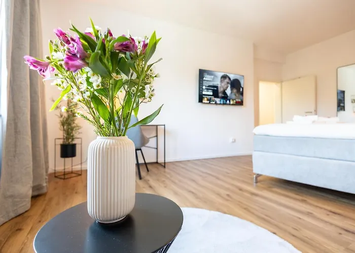 Super Zentral I Frisch Renoviert Apartamento